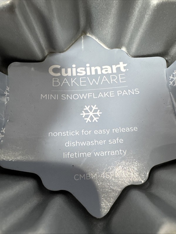 Cuisinart Bakeware Mini Snowflake Pans Set 4 Nonstick Holiday SEE INFO PICS gallery