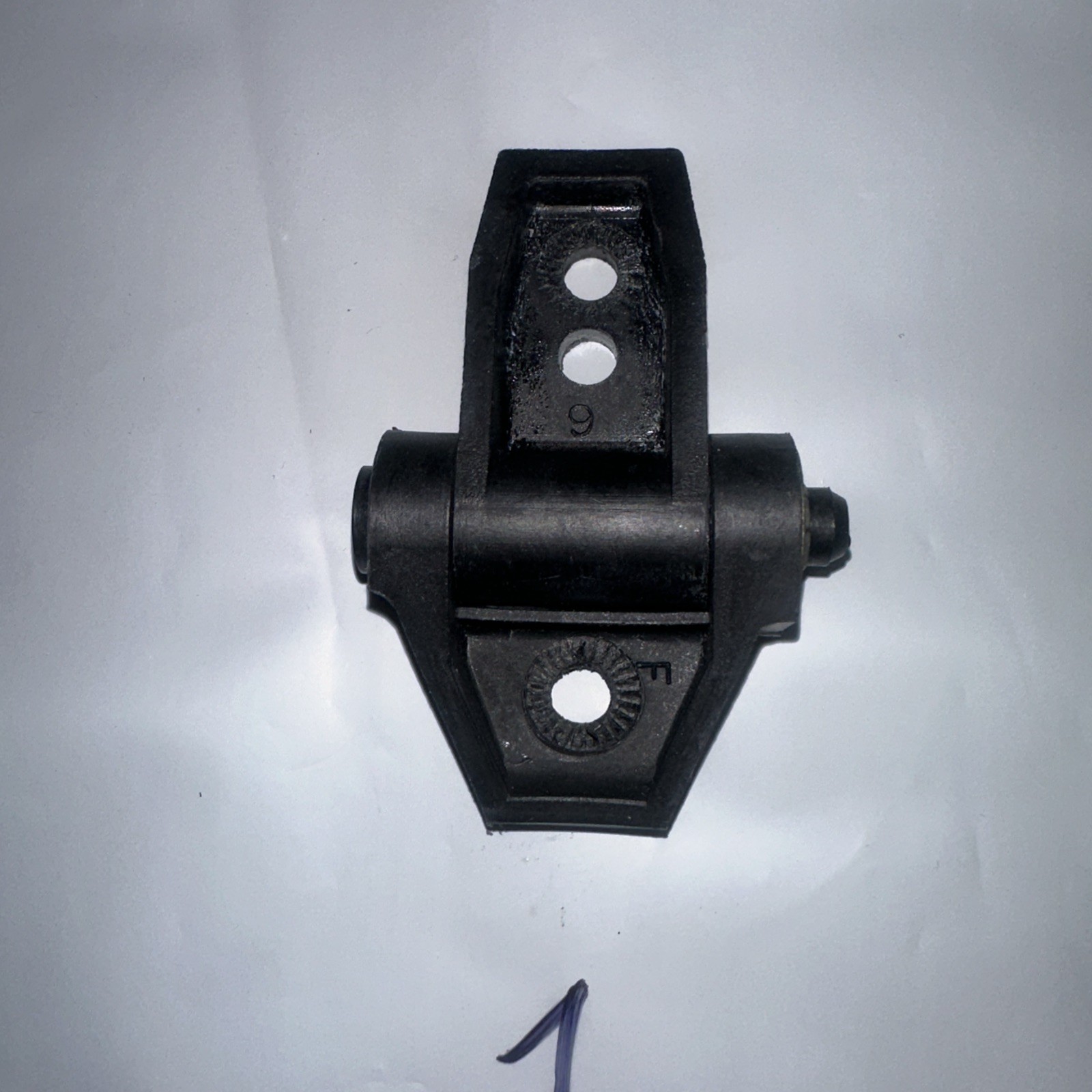 Used Taylor Garage Door Center Hinge gallery