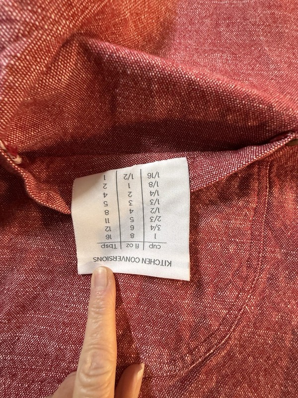 Our Table Rusty Red Cloth Apron 100% Cotton 68x83cm Made In India gallery