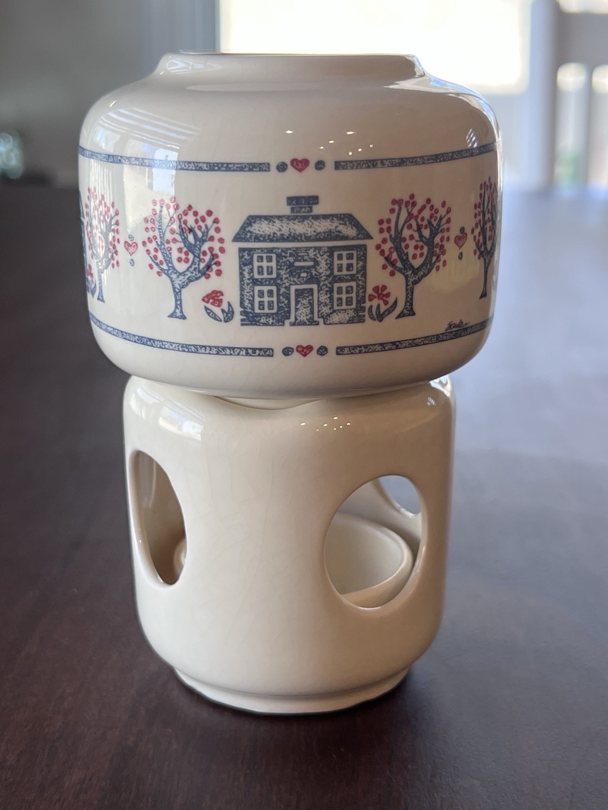 Vintage, Two-Piece Country House Ceramic Potpourri Burner gallery
