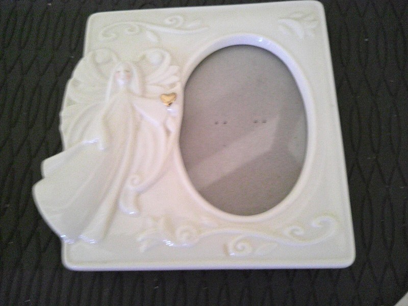 Small Angle Picture Frame/Holder gallery