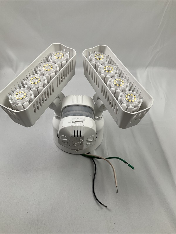 SANSI 36W LED Motion Sensor Security Light 3600lm Dusk to Dawn Floodlight3600 gallery
