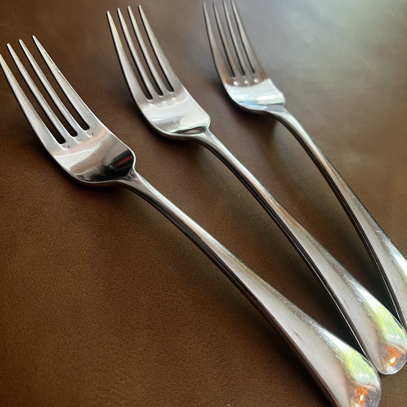 3 Dinner Forks CHANDLER Oneida 18/10 Stainless flatware Glossy Heavyweight gallery