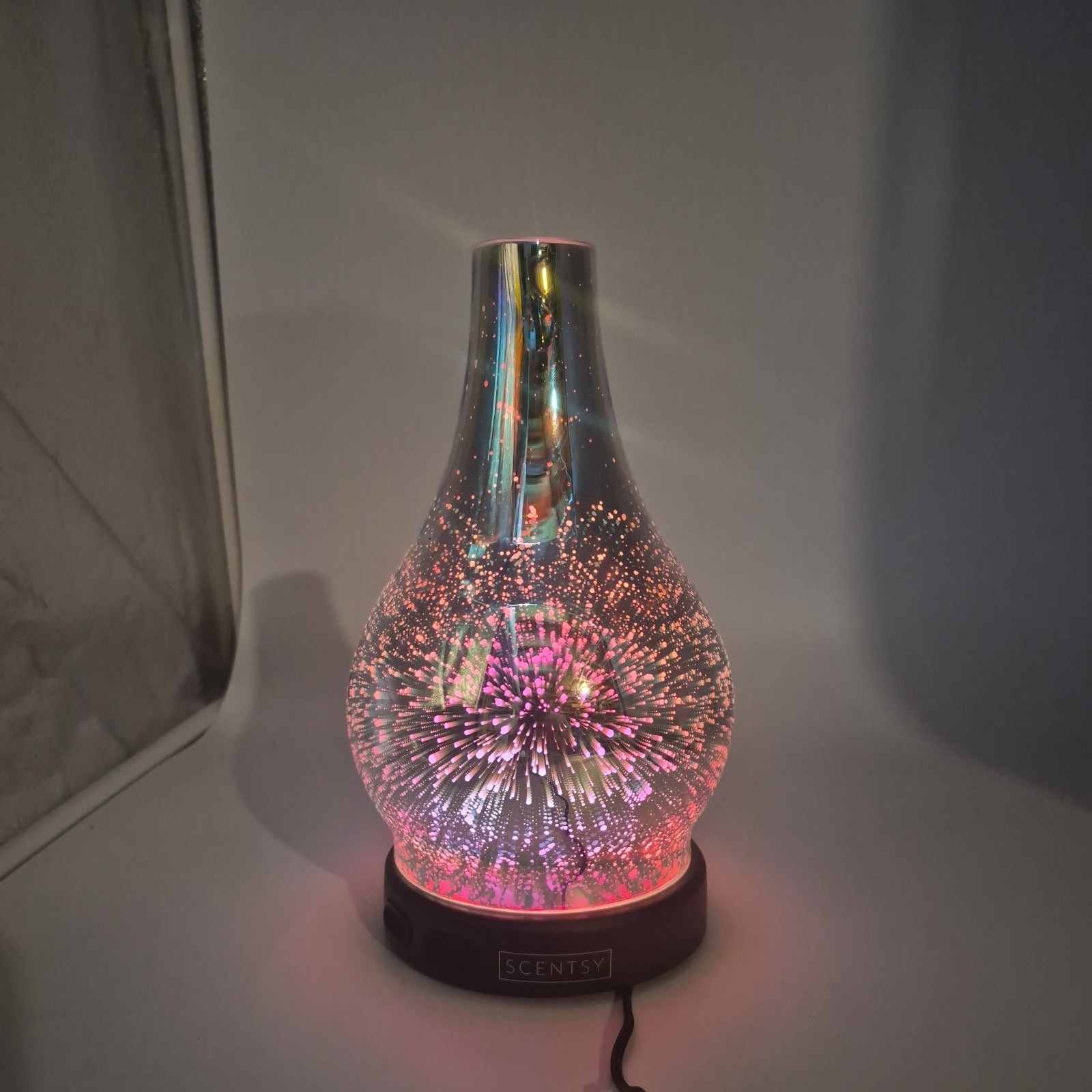 Scentsy STARGAZE Diffuser Shade w Teardrop Pedastal Stand for Essentail Oils gallery