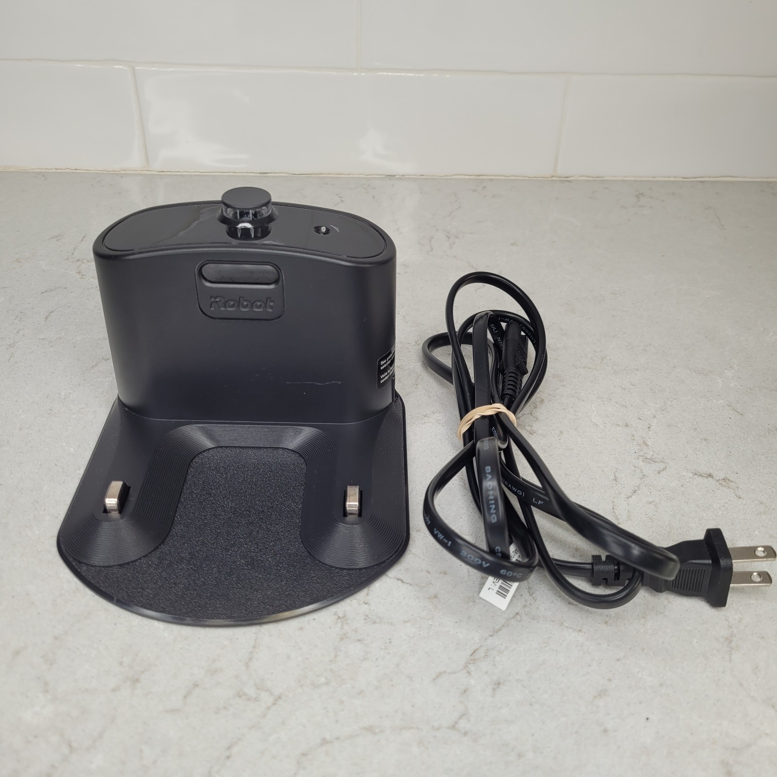 iRobot Roomba Genuine Charging Dock Home Base 17070 2006-2020 gallery