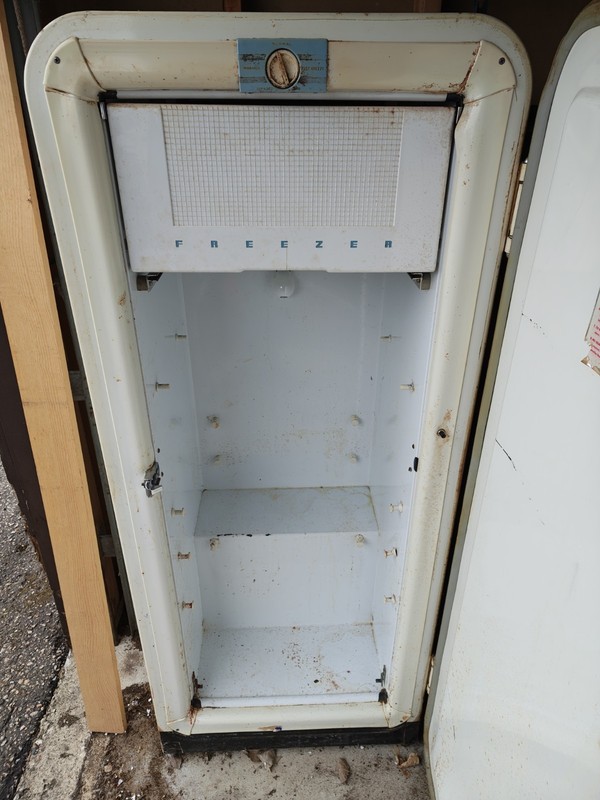 Coronado Upright Freezer White Single Door Manual Defrost Adjustable Thermostat gallery