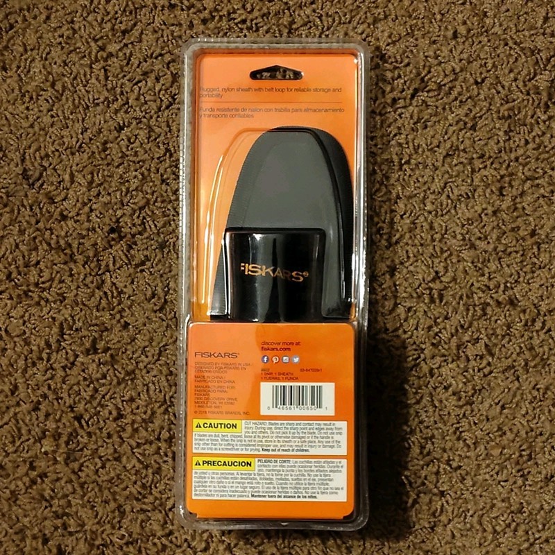 Fiskars Multi Use 8" Ergonomic Garden Shears / Micro Tech In Sheath gallery
