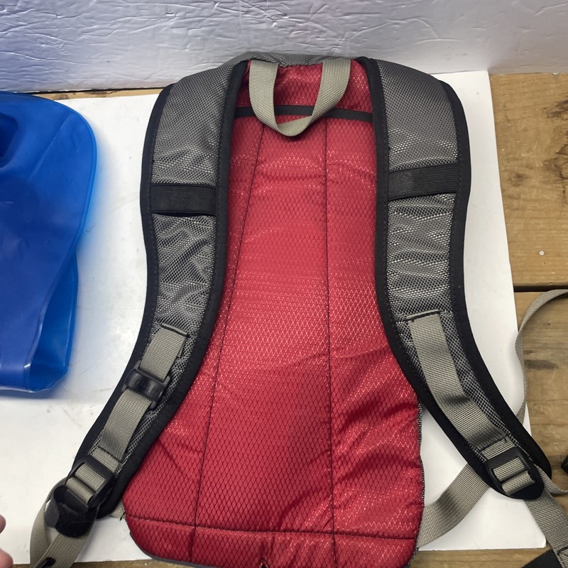 Camelback Jibber Backpack W/100oz Bladder Red Grey Outdoor Biking Backpack Good 4