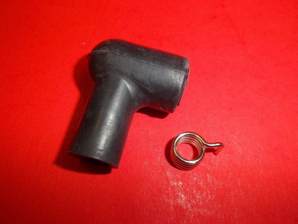 NEW MANTIS TILLER SPARK PLUG BOOT FITS ALL MANTIS TILLERS FREE SHIPPING