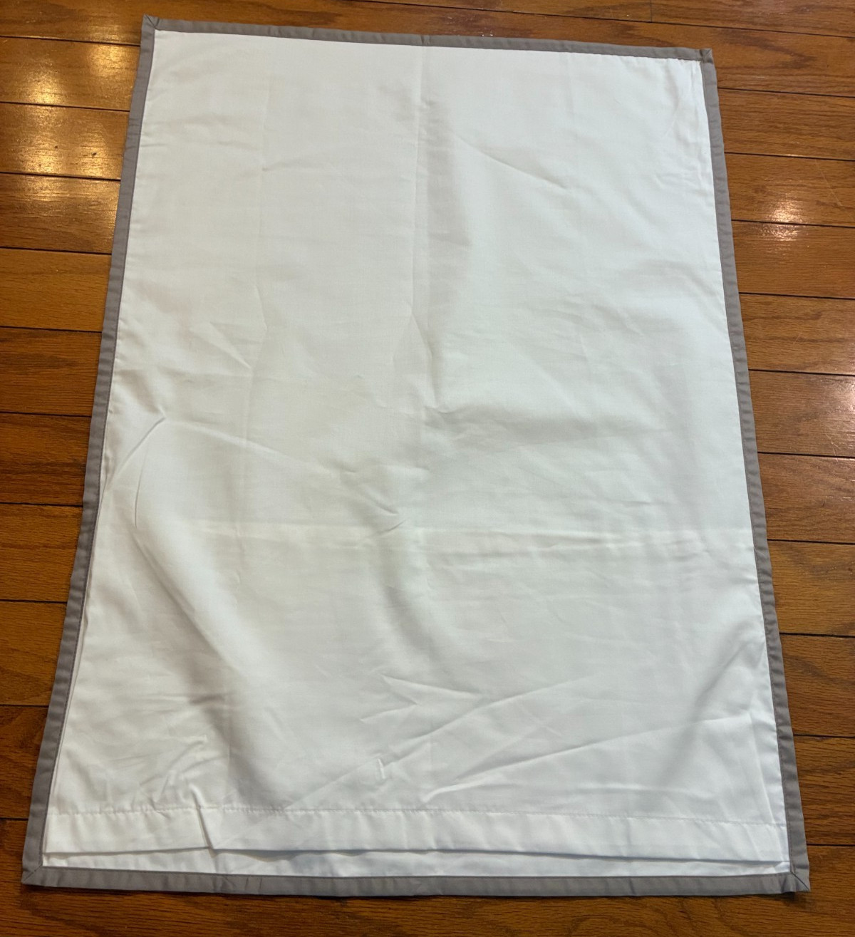 WESTIN Heavenly Bed WHITE HOTEL QUEEN PILLOWCASE NWoT GRAY TRIM See QUANTITY gallery