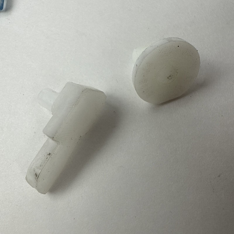 DYSON DC40 Vacuum Assorted Screw Misc Small Pieces Lot Replacement Parts gallery