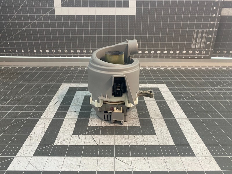 Bosch Dishwasher Circulation Pump P# 00753351 gallery