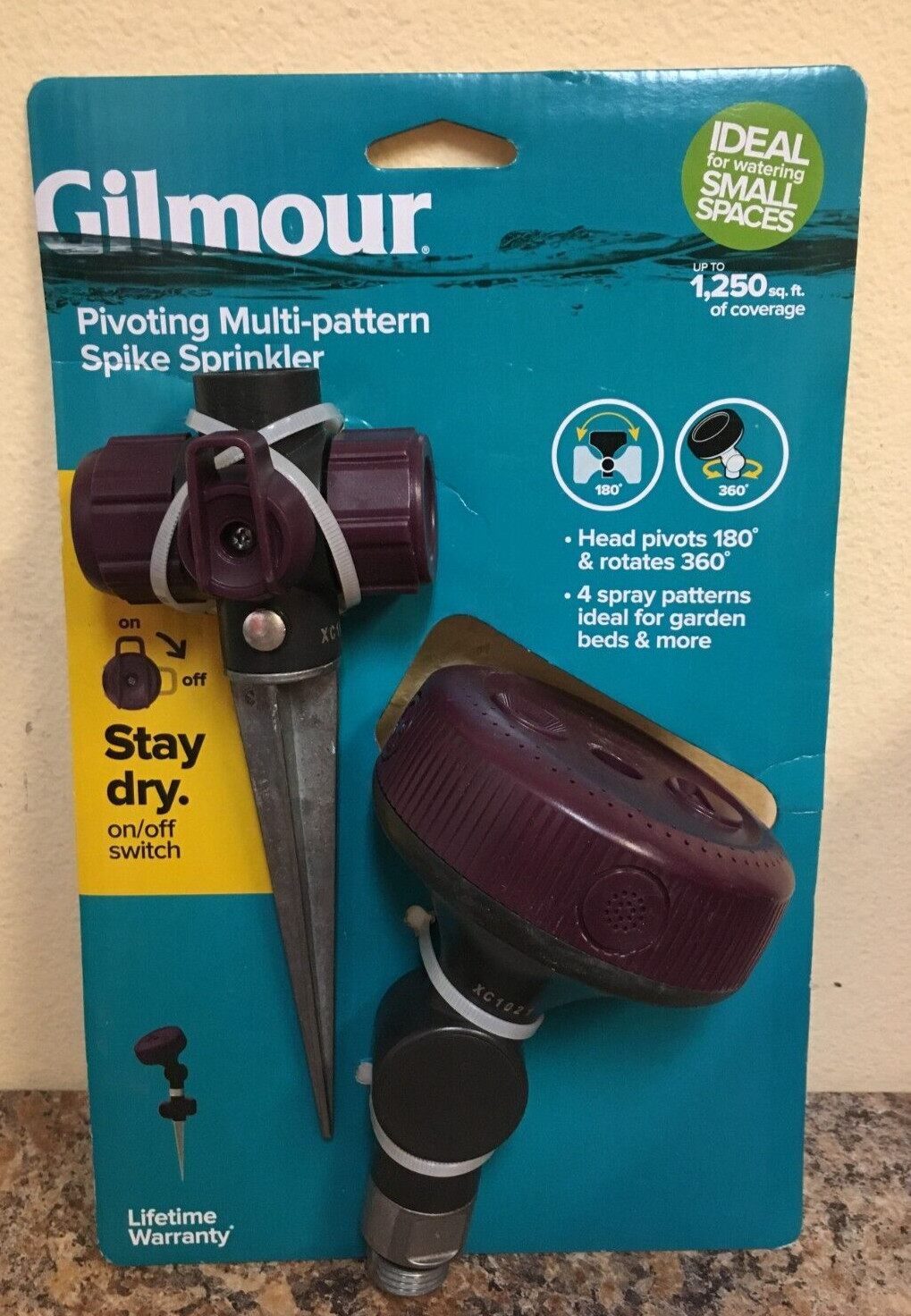 Gilmour 813463-1004 Pivoting Multi-Pattern Spike Sprinkler gallery