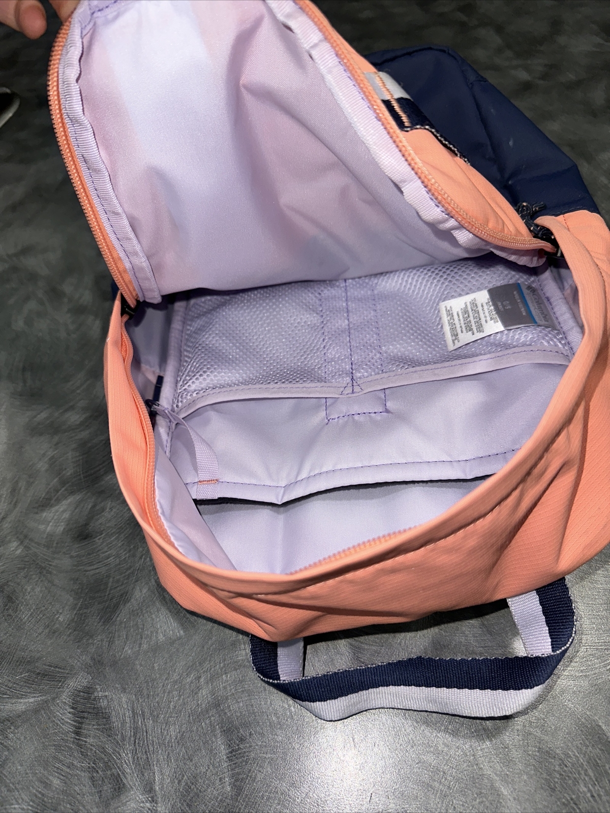 Columbia Trek Sling Pack 4
