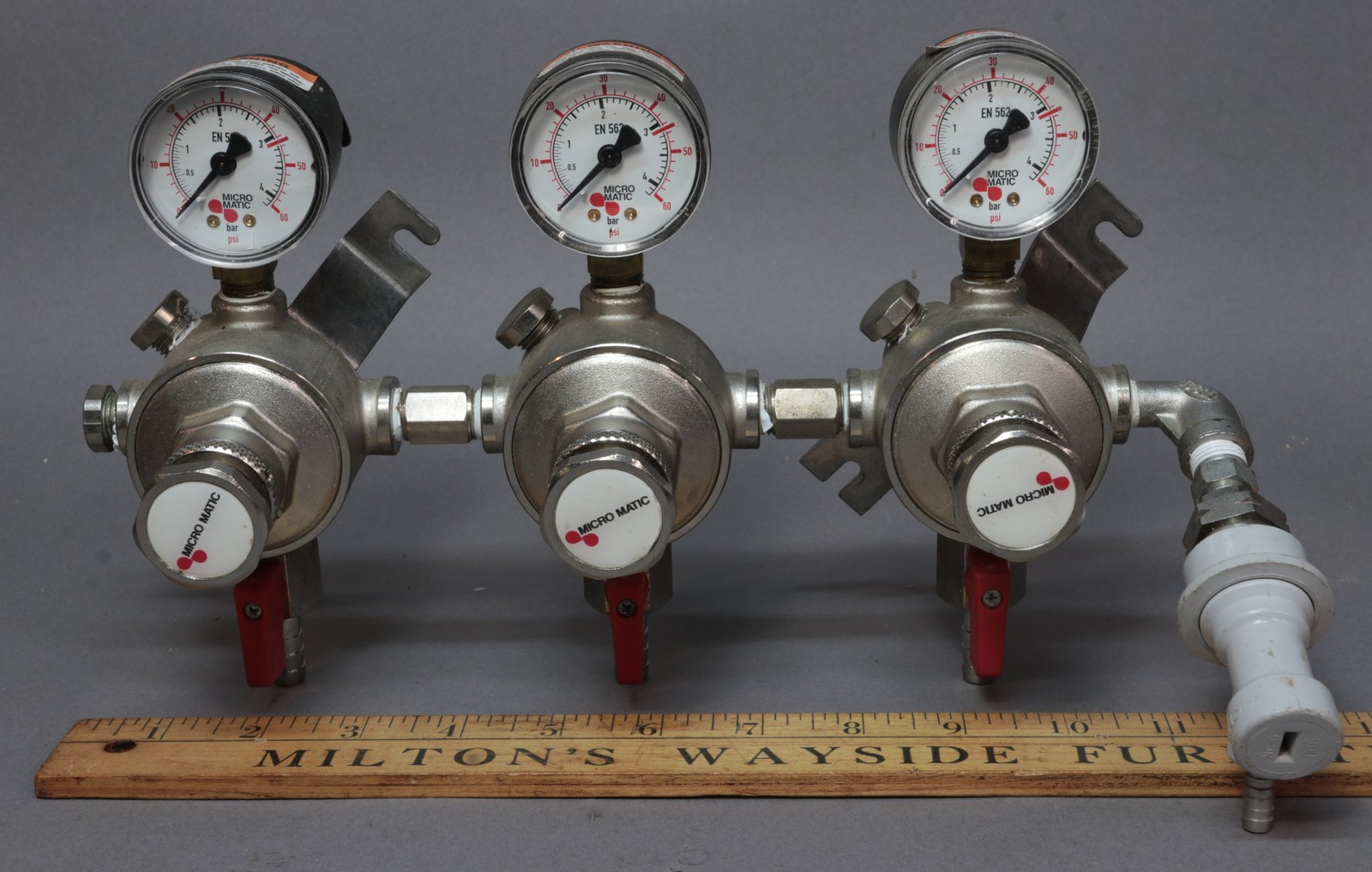 Micro Matic Stainless CO2 Manifold - 3 Secondary Regulators w/ Cornelius Adaptor gallery