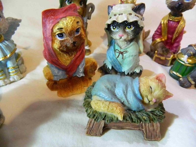 Cat Nativity Set - 9 piece gallery