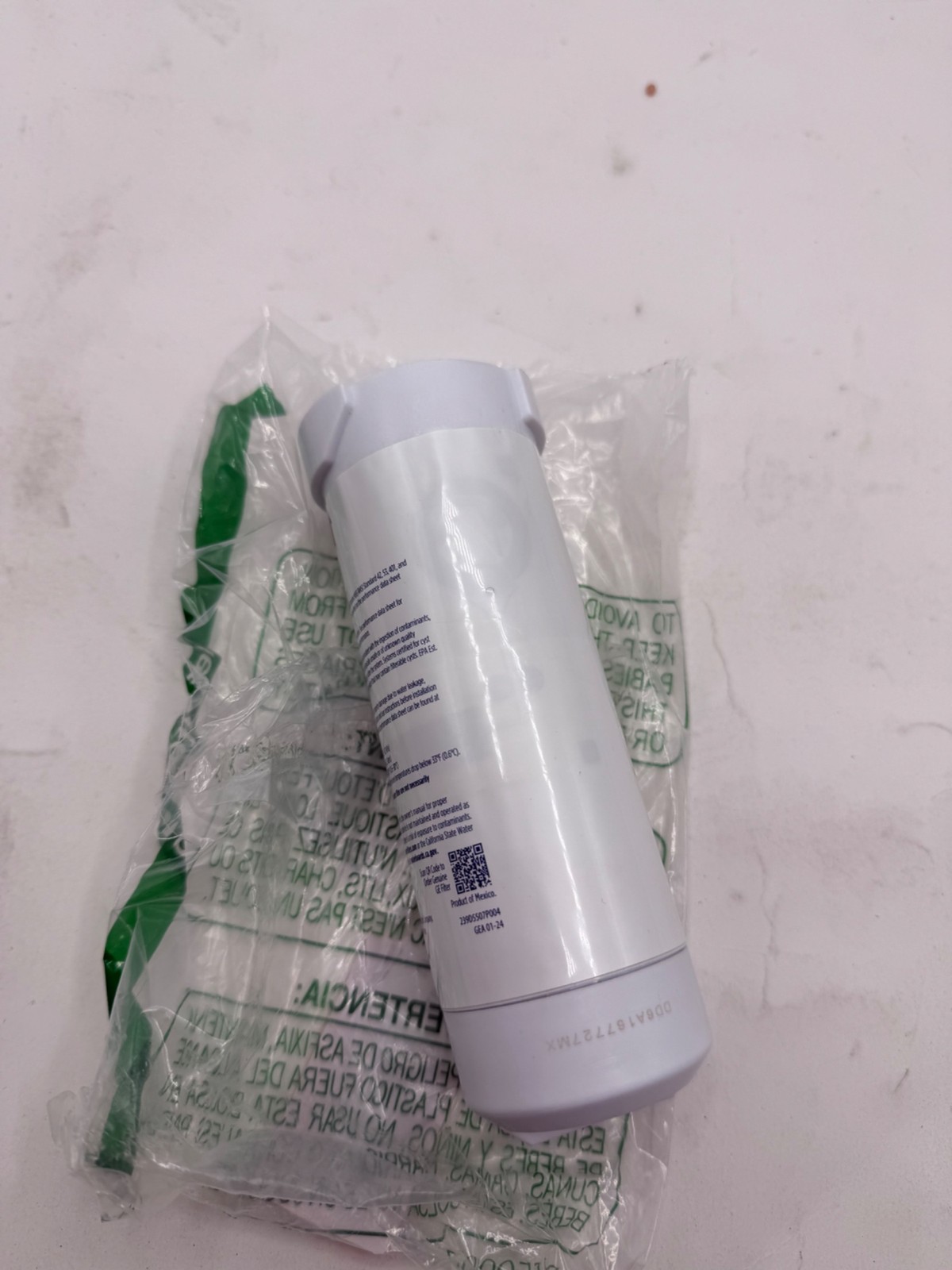GE XWFE Refrigerator Water Filter, Genuine Replacement Filter, Certified to gallery