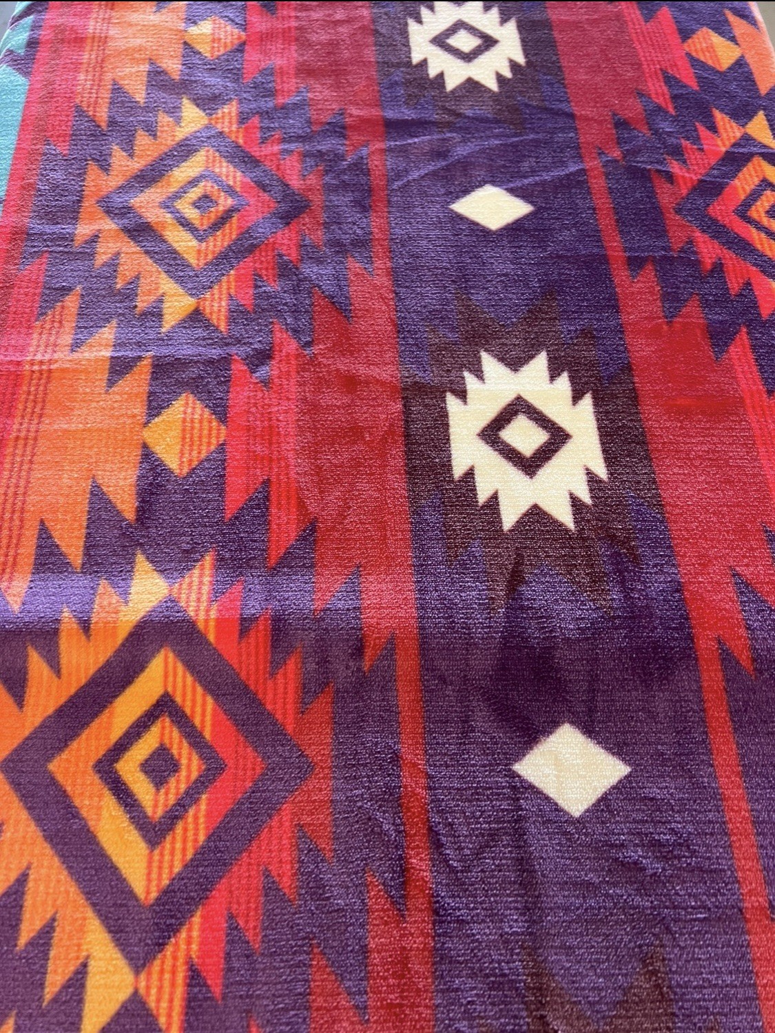 Native American Style 2 Ply Plush Reversible Blanket Sz Queen Burgundy Stunning gallery