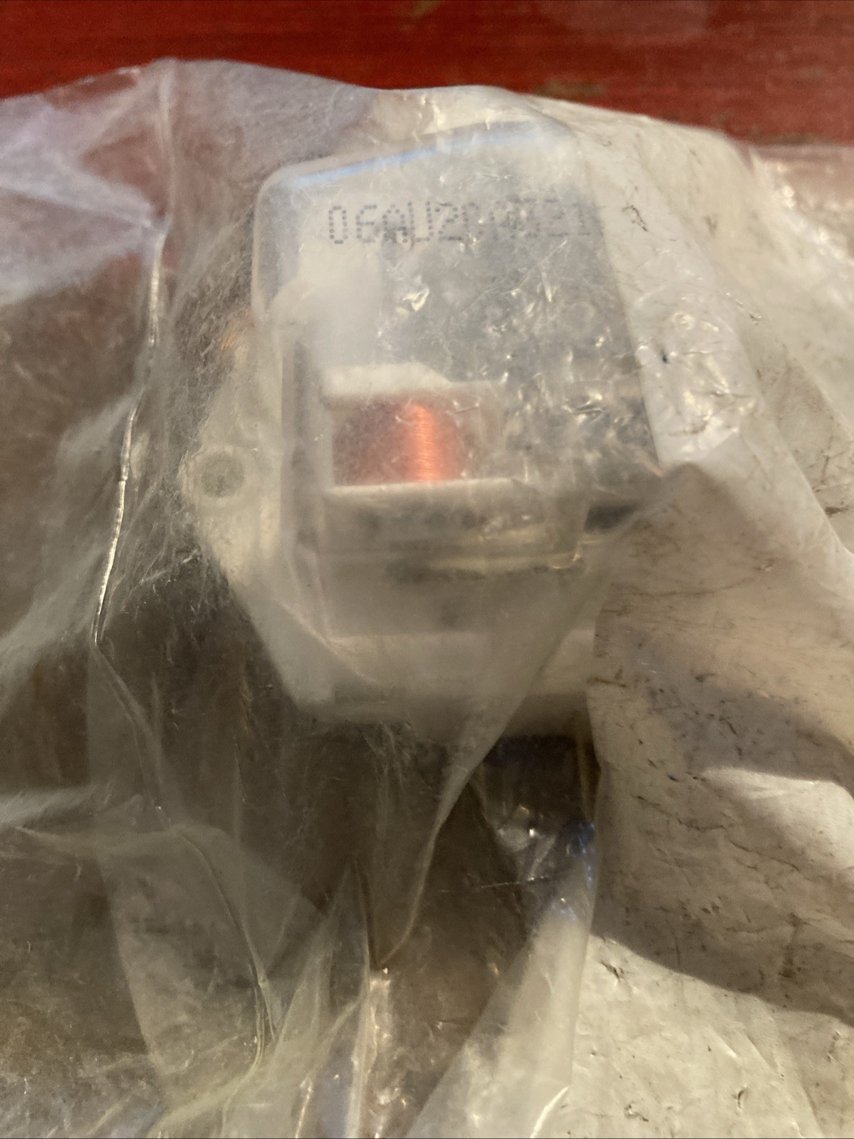 Genuine OEM Whirlpool W10822278 Defrost Timer gallery