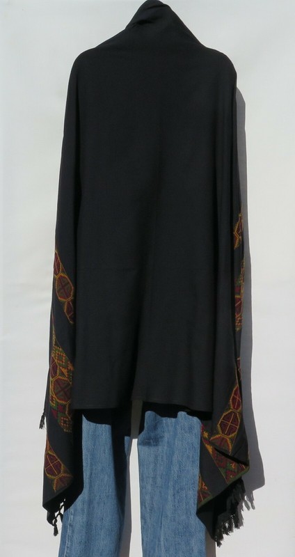 Yak+Sheep Wool Blend|Shawl/Throw|Hand Loomed|Kullu|Color: Black gallery