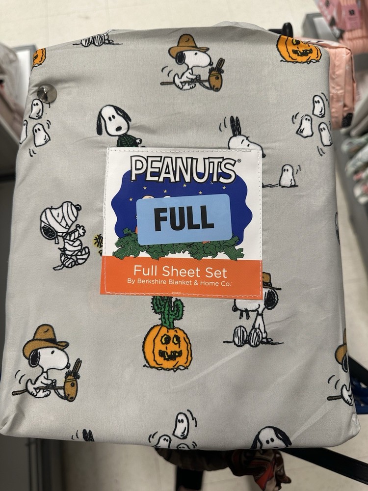 Peanuts Full Sheet Set Halloween Snoopy Print