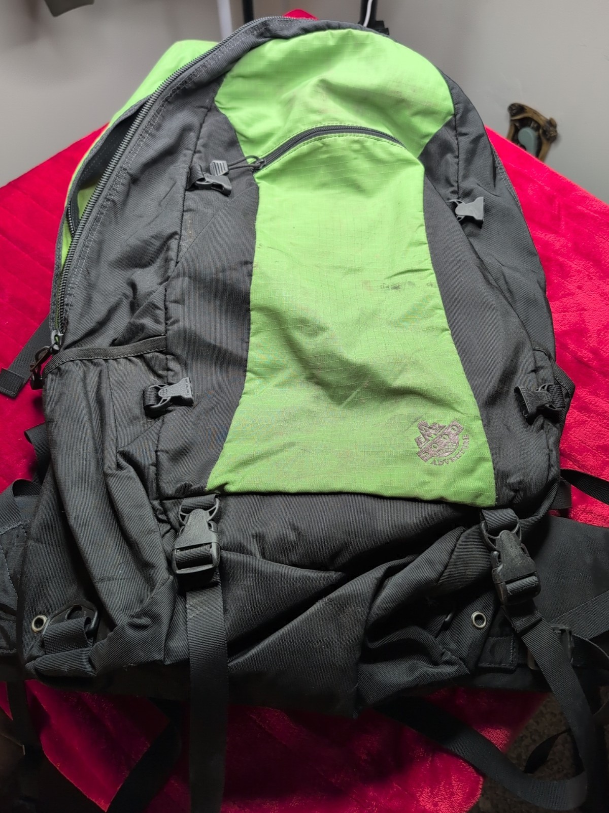 EMS 5000 Adventure Hiking Bag