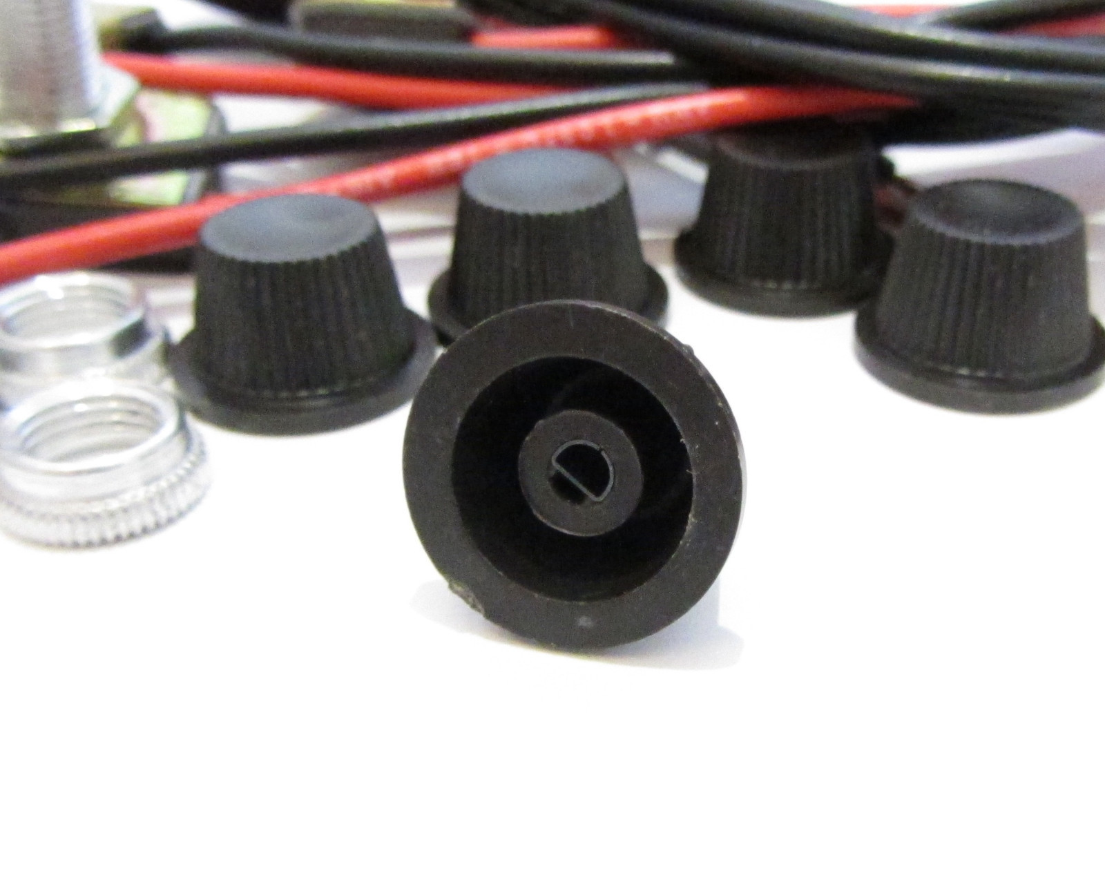 5 pack - Leviton Rotary Lamp Switch On-Off Black Knob Metal Shaft 3A 125VAC K* gallery