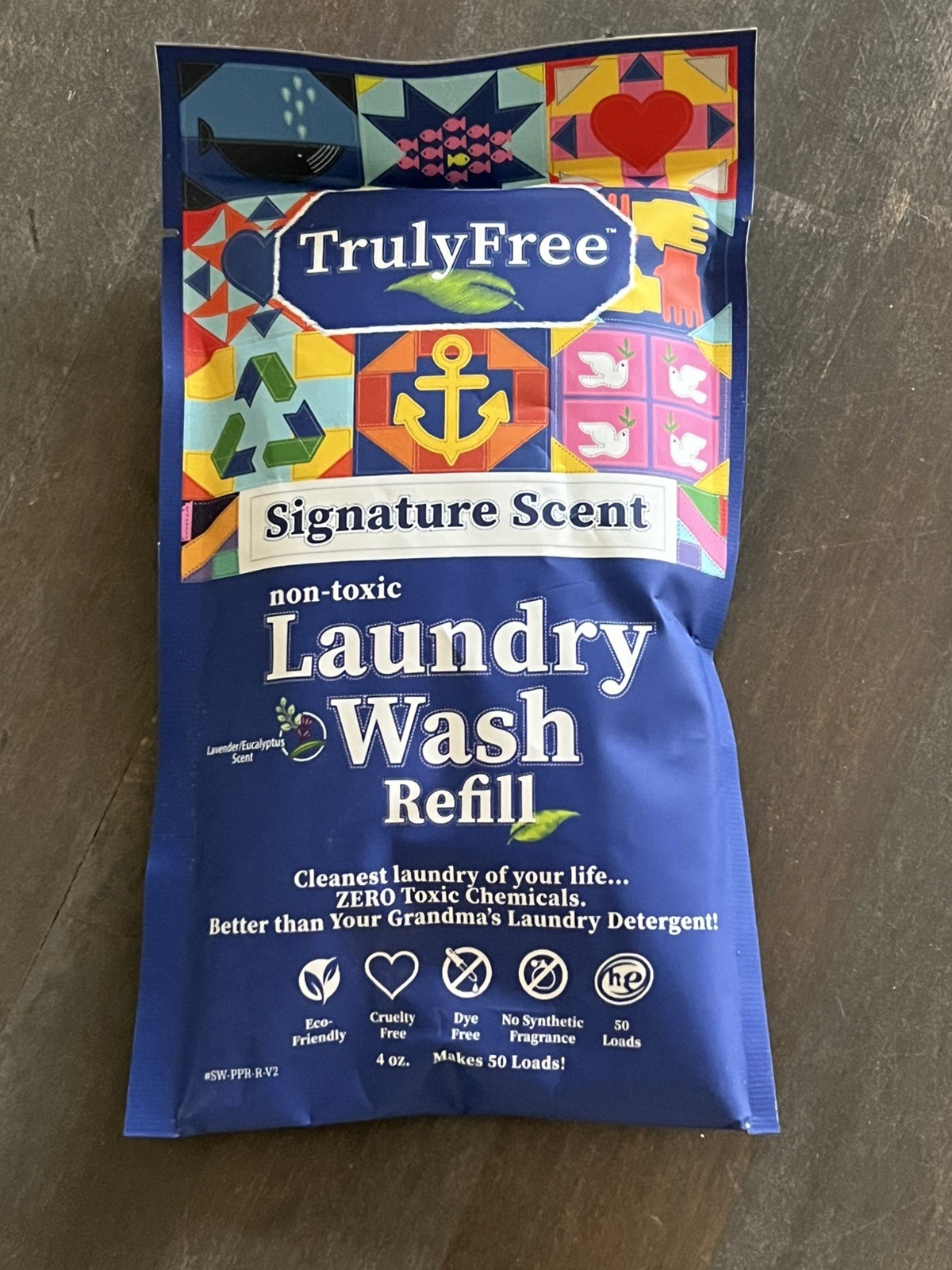 Truly Free Laundry Wash Refill Pouch Non-Toxic Signature Scent 50 Loads gallery