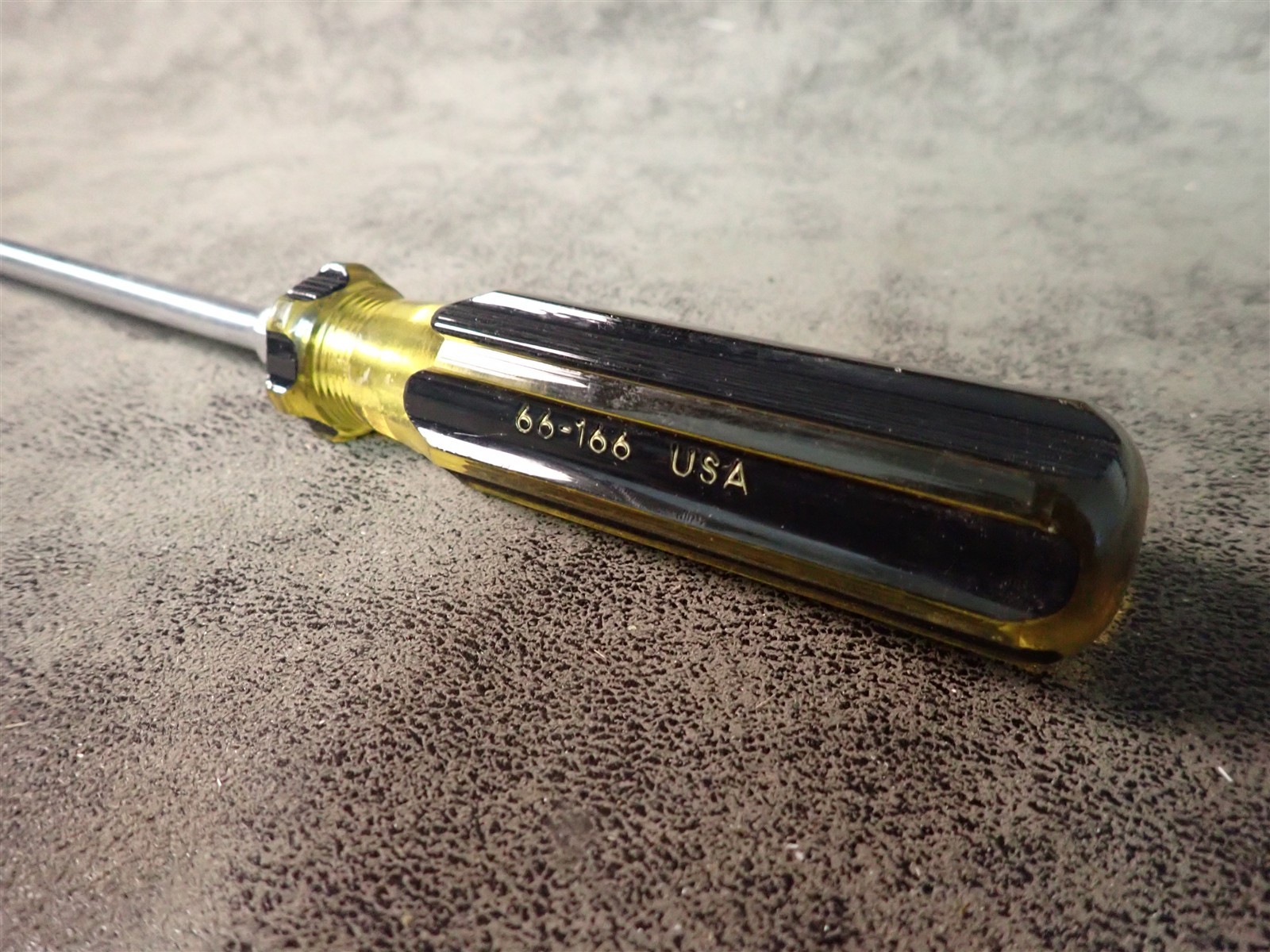 NEW Stanley 66-166 100 Plus Flathead Screwdriver 5/16" Width 11" OAL (BN32) gallery