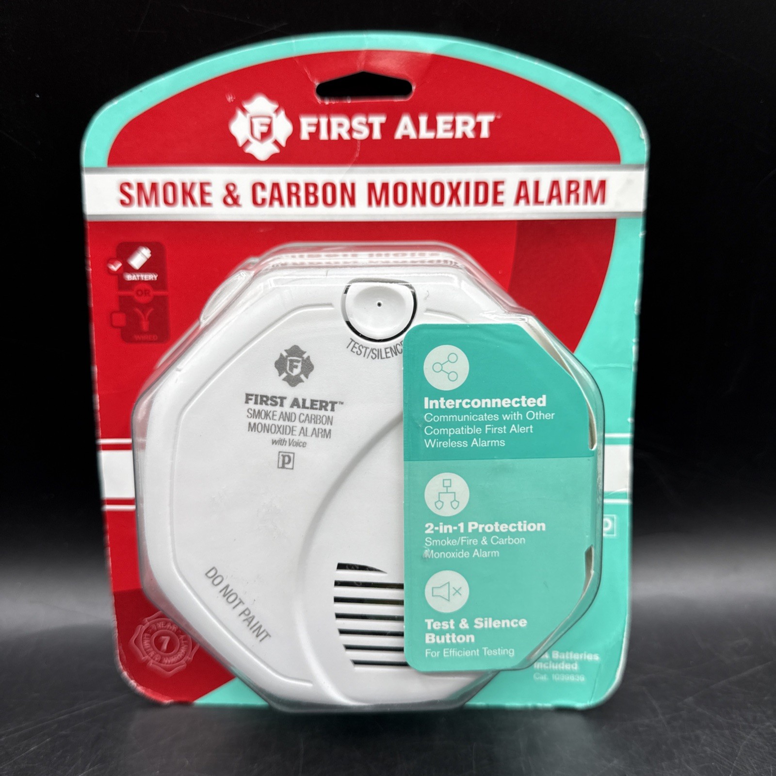 First Alert Wireless Interconnect Hardwired Smoke Alarm - SC0501CN gallery