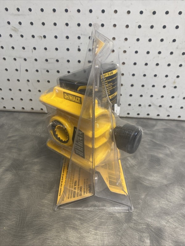 DEWALT Door Lock Installation Kit D180004 Bi-Metal Hole Saws - NEW!! gallery