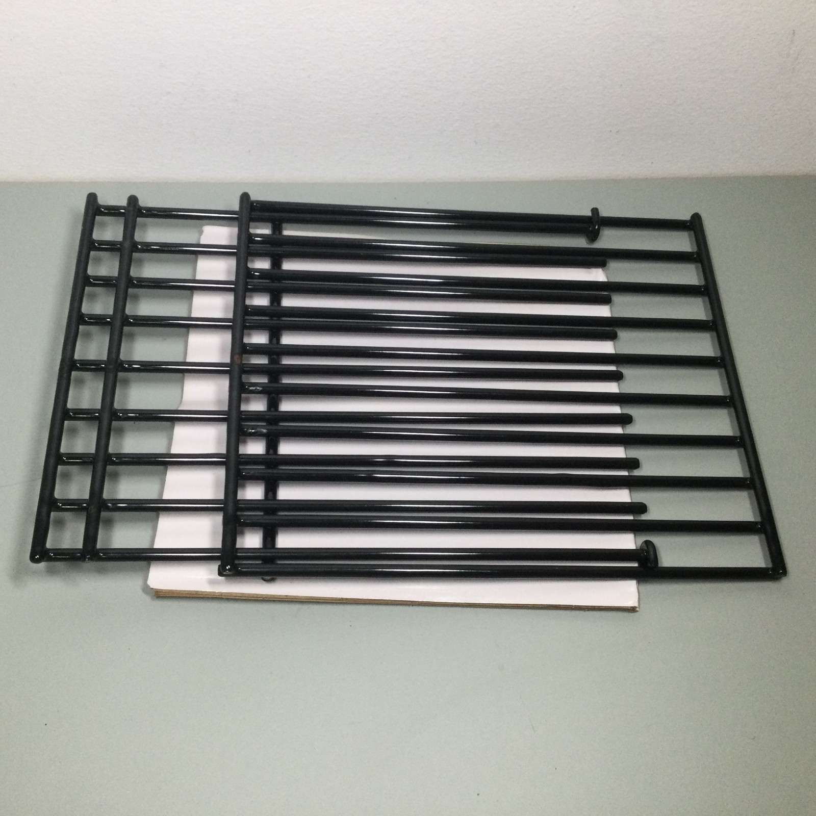 Master Forge 19-in x 8-in Rectangle Porcelain-coated steel Grilling grate gallery