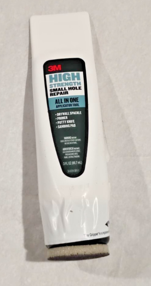 3M Small Hole Repair High Strength, All in One Applicator Tool, 1-Pack gallery