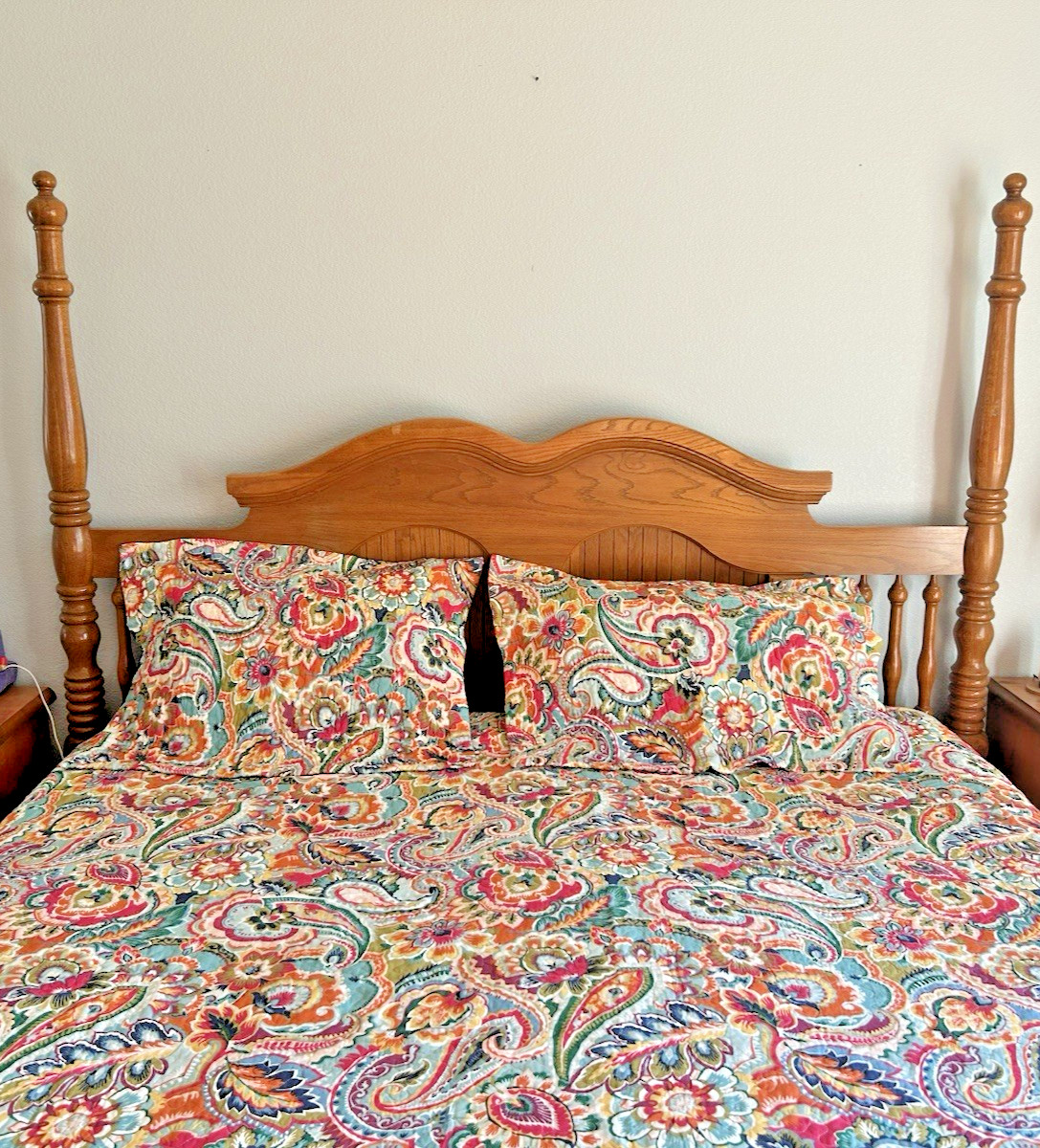 100% Cotton Queen Paisley Comforter 2 Shams orange, red, turquoise NEW no tags gallery