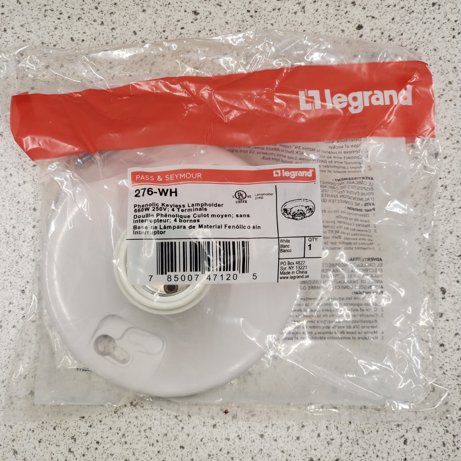 5 PACK - Legrand 660W 250V Keyless Ceiling Mount E26 WHITE Phenolic Lampholder gallery