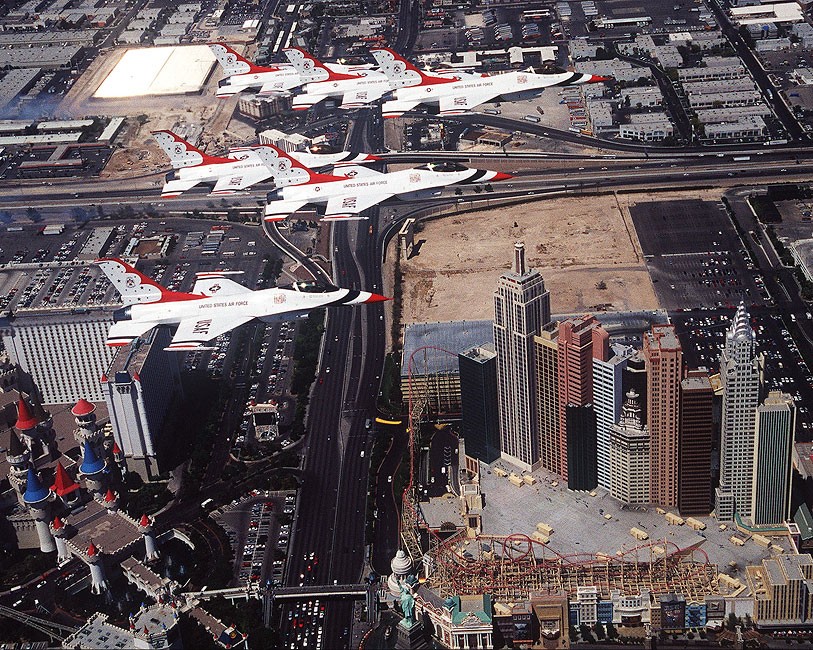 U.S. AIR FORCE THUNDERBIRDS LAS VEGAS PHOTOGRAPH PHOTO PRINT gallery