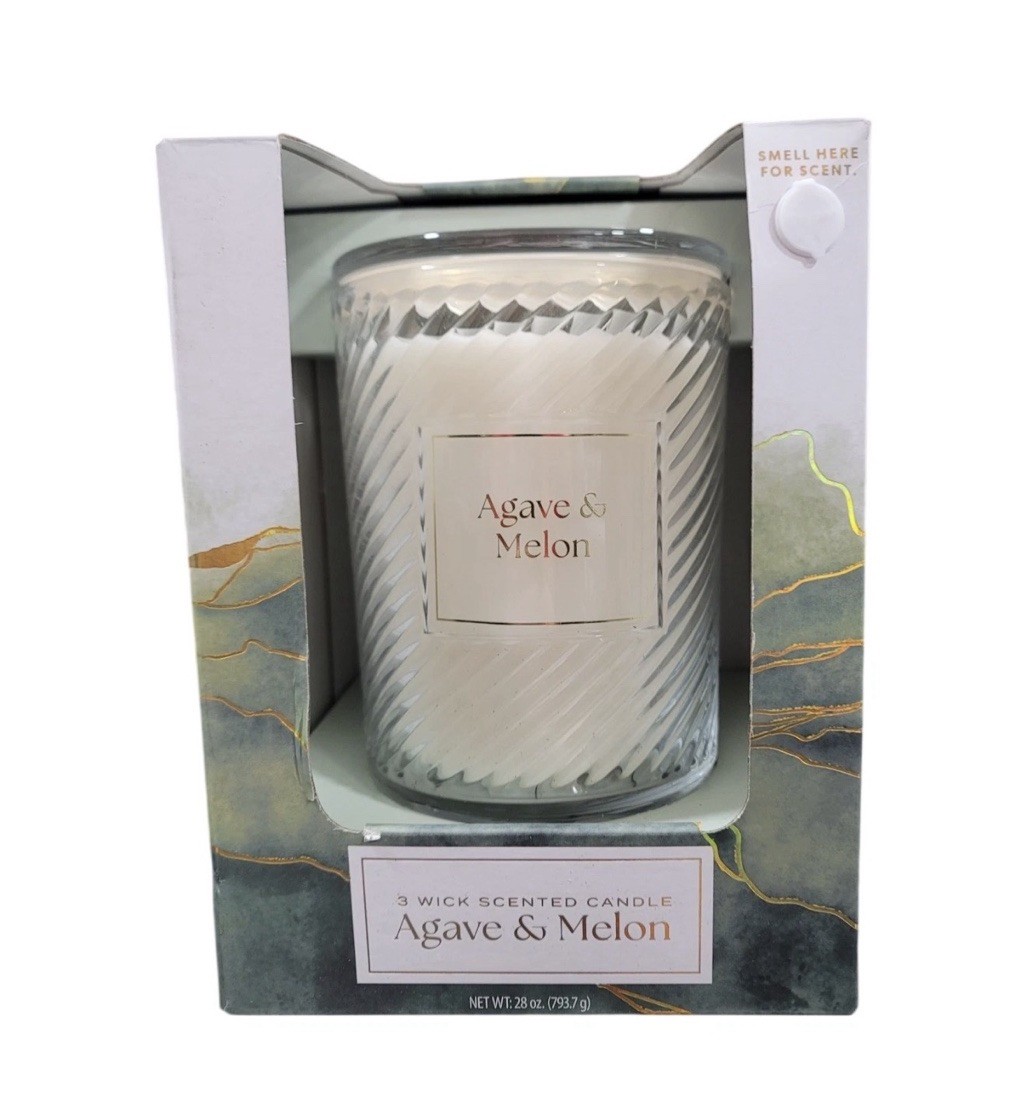 Member's Mark 3-Wick Ribbed Glass Candle, Agave & Melon, 28 oz. gallery