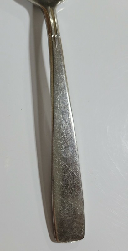 Oneida Flatware Accent Teaspoon 18/8 Stainless Steel 6 Inches Long Minimalist gallery
