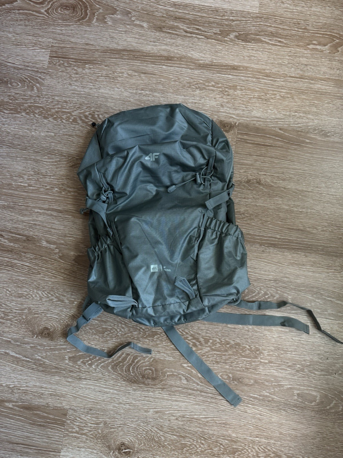 40-liter backpack F4 2