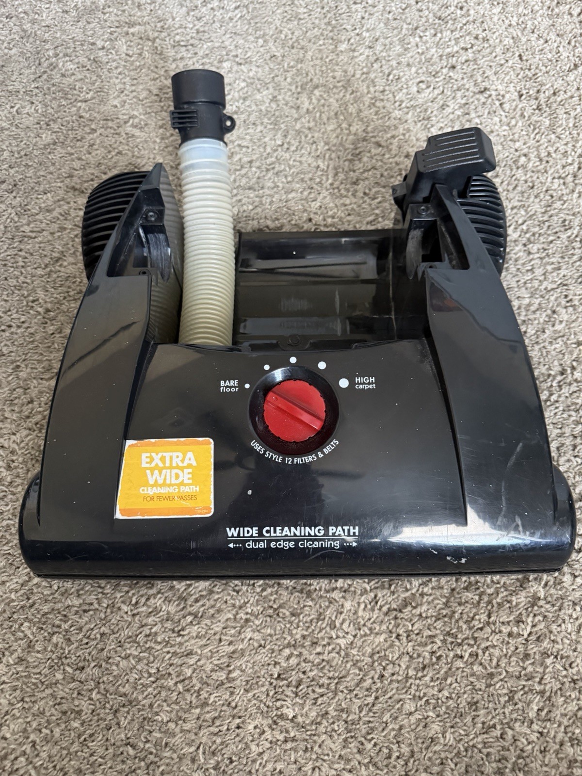 BISSELL 68C7 Vacuum Cleaner Base Wide Cleaning Path Dual Edge Cleaning gallery