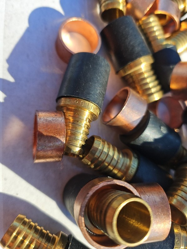 Apollo PEX Transitional Couplings 1/2" PEX X 1/2” PB Lot Of 15 gallery