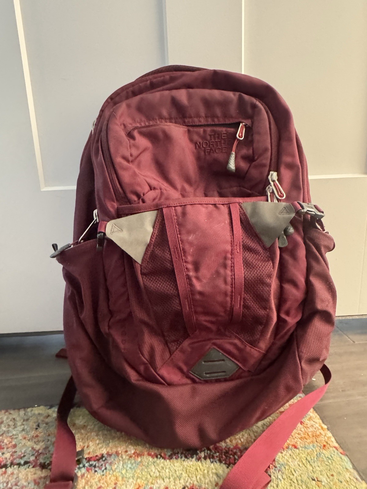 The North Face Red Hiking Backpack Zip Closure External Pockets Unisex
