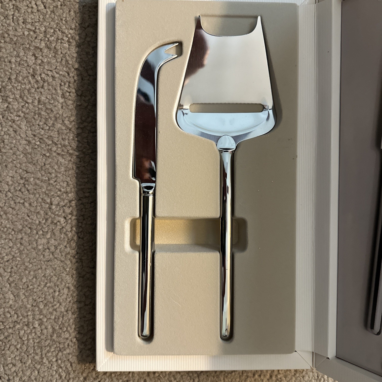 Mikasa Flatware ESTASI Two Piece Cheese Plane & Serving Pick Set NIB gallery