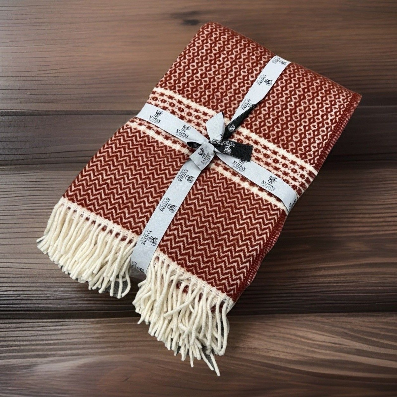 Klippan Wool Throw Blanket Tibetan NEW Red/Cream Fringe 100% Lambswool 51"x78" gallery