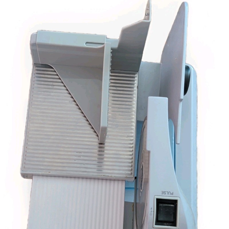Chef'sChoice 610 Electric Adjustable Food Slicer 6" Blade White/Silver gallery