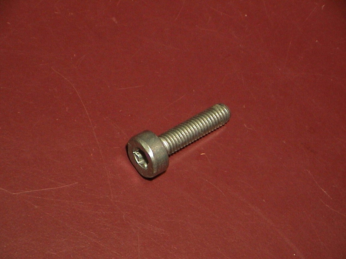 NEW OEM STIHL Metric Torx Head Spline Screw IS-M5x20mm Fastener 9022-371-1020 gallery