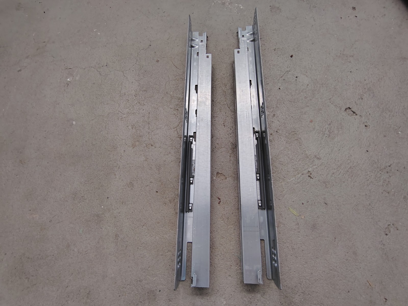 Blum Tandem Plus 30kg Drawer Slides gallery