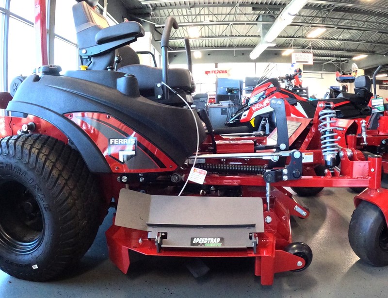 Speedtrap® Chute Blocker Ferris® ISX™3300 61" & 60" ICD+ Mowers 2min install gallery