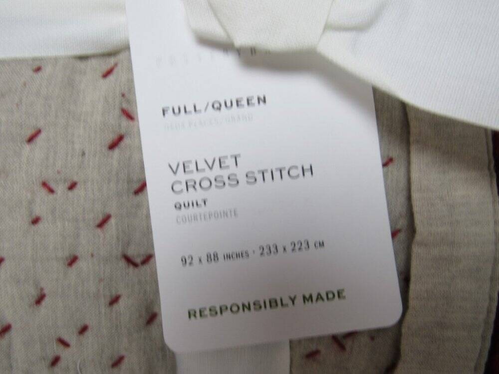 Pottery Barn Cross Stitch Velvet Quilt, Full Queen 92" x 88" Ruby NWT gallery