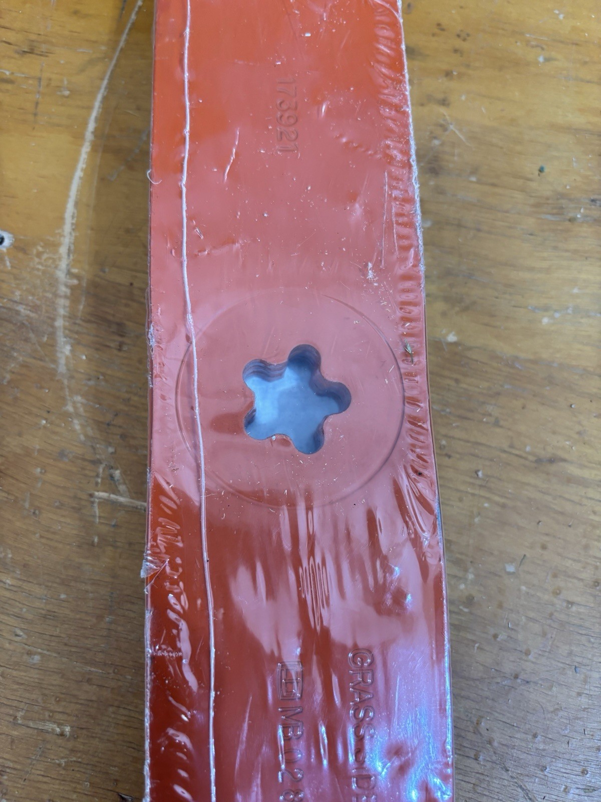 Husqvarna 3-Pack 48-in Mulching Riding Lawn Mower Blades. Orange OEM # 532173921 gallery